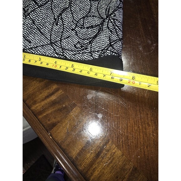 Joseph Ribkoff Women’s Size 8 Black White Abstract Print 2-Way Zip Front Jacket - Picture 14 of 14